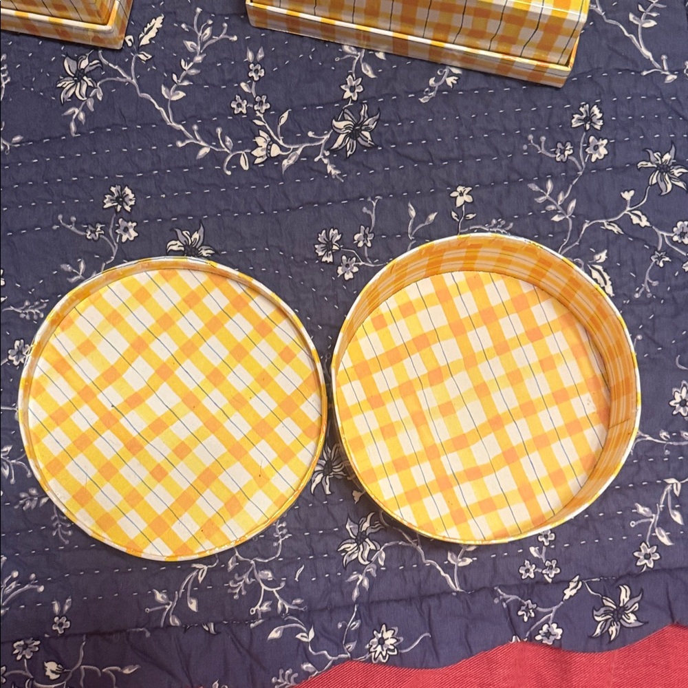 Yellow Gingham Storage Box Set - Picture 4 of 16